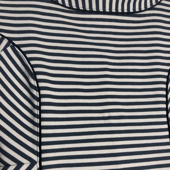 ✨Sold✨ Ann Taylor Striped Blouse Size SP - Picture 3 of 6